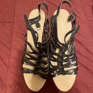 Aldo wedges